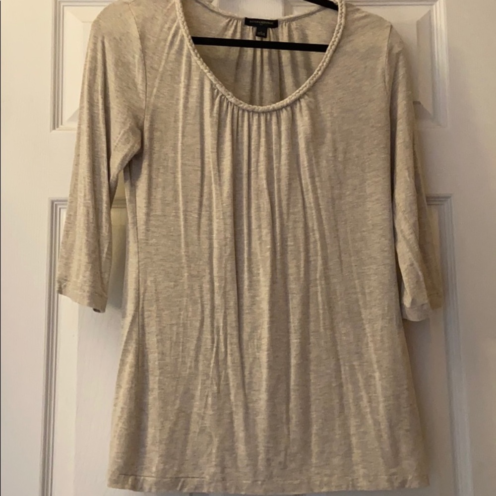 Banana republic 3/4 sleeve top with scoop neck